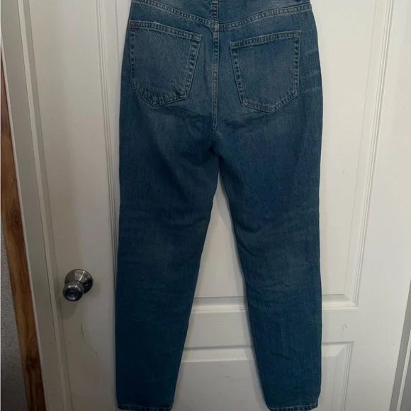 BDG Denim High-Rise Jeans - Picture 4 of 5